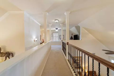 Entry Way - 4503 Boardwalk, Benton, AR 72019 photo 4 of 5