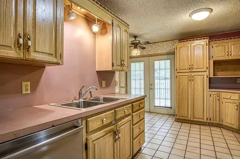 1912 Cedarhurst Dr, Benton, AR 72015 photo 13