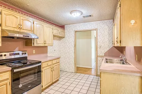 1912 Cedarhurst Dr, Benton, AR 72015 photo 17