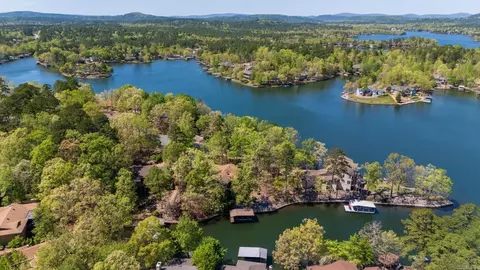 6 Narvaez Way, Hot Springs Village, AR 71909