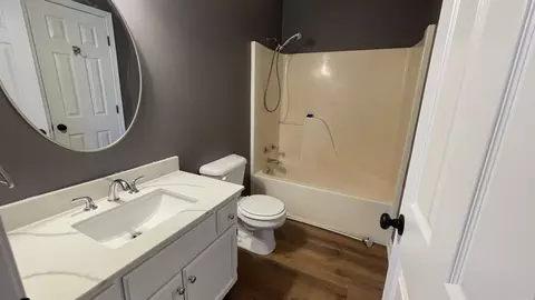 Bath - 412 E South St, Benton, AR 72015 photo 1 of 2
