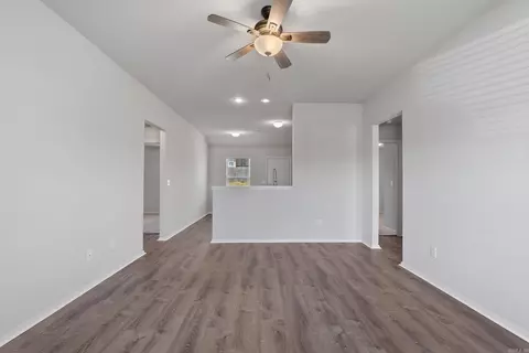 11 Summer Breeze, Conway, AR 72032 photo 5