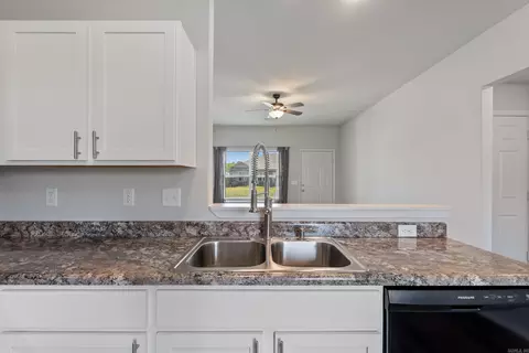 11 Summer Breeze, Conway, AR 72032 photo 12