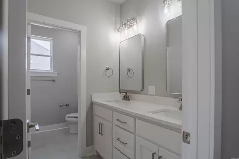 Bath - 236 Michelle Dr, Beebe, AR 72012 photo 1 of 9