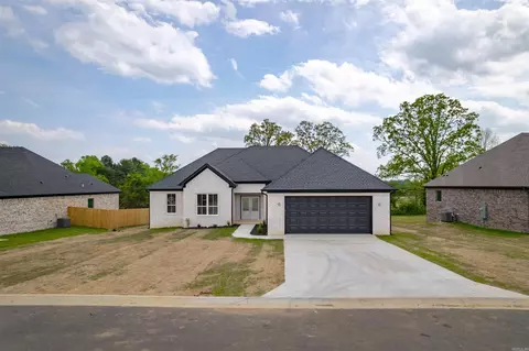 Exterior - 236 Michelle Dr, Beebe, AR 72012 photo 3 of 4