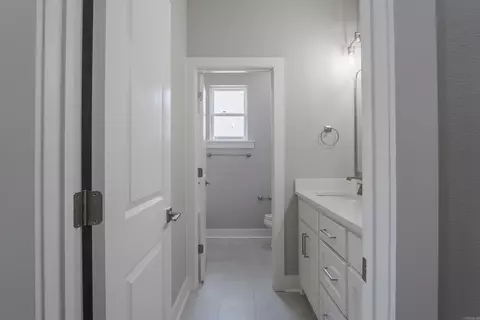 Entry Way - 236 Michelle Dr, Beebe, AR 72012 photo 1 of 5
