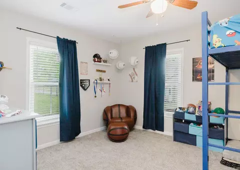 Bedroom - 307 S Fourth St, Benton, AR 72015 photo 3 of 4