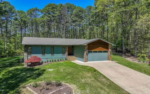 5 Arga Pl, Hot Springs Village, AR 71909