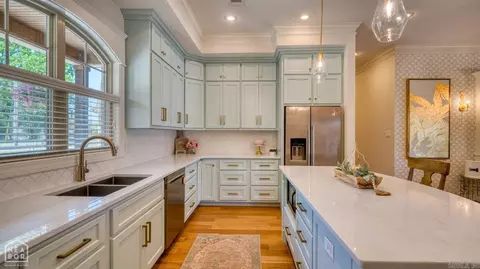 Kitchen - 808 Balcom, Trumann, AR 72472 photo 3 of 4