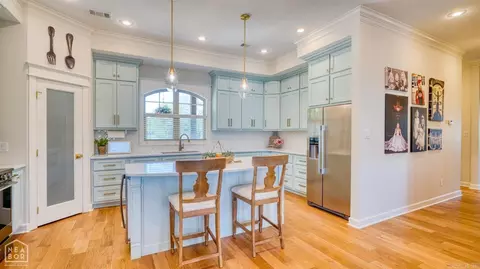 Kitchen - 808 Balcom, Trumann, AR 72472 photo 2 of 4