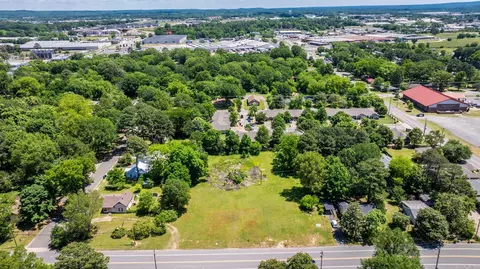 124 Conway Blvd, Conway, AR 72034 photo 3