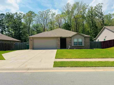 1202 Crossing Loop, Bryant, AR 72022 photo 1