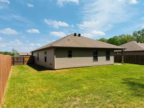 1202 Crossing Loop, Bryant, AR 72022 photo 14
