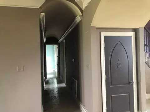 Entry Way - 16471 Thomas Loop Rd, Benton, AR 72019 photo 8 of 10