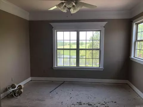 Bedroom - 16471 Thomas Loop Rd, Benton, AR 72019 photo 2 of 6