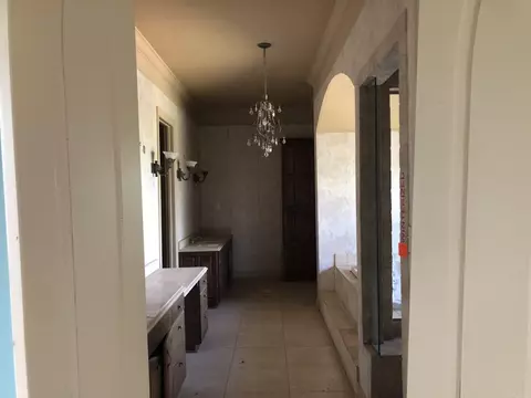 Bath - 16471 Thomas Loop Rd, Benton, AR 72019 photo 2 of 5