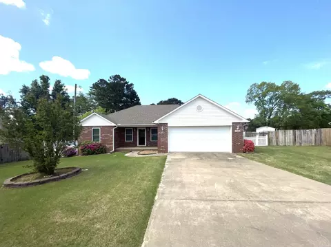 1304 Ridgefield Dr, Heber Springs, AR 72543