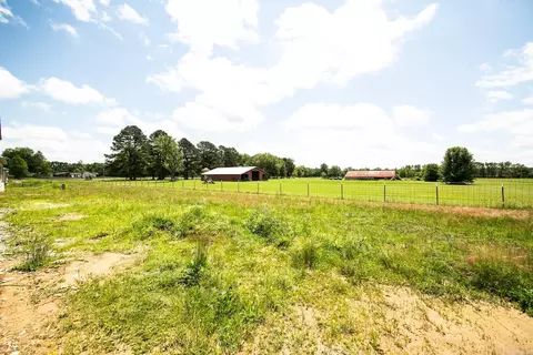 Exterior - 113 Lloyd Henderson Rd, Beebe, AR 72012 photo 4 of 4