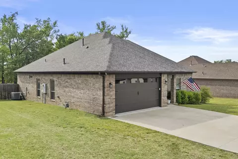 Exterior - 136 Hudson Branch Dr, Austin, AR 72007 photo 3 of 9