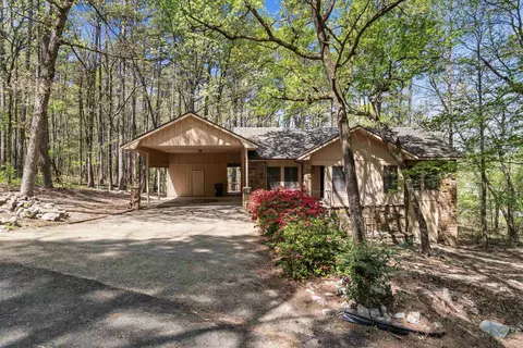 4 Bejar Ln, Hot Springs Village, AR 71909