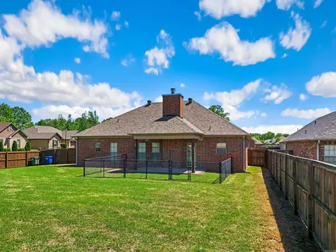 Exterior - 255 Four Winds Dr, Conway, AR 72034 photo 5 of 5