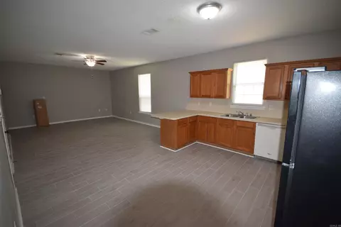 1839 Tyler St, Conway, AR 72034 photo 10