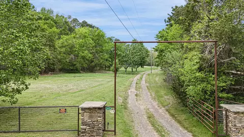 907 Smoke Tree Rd, Dover, AR 72837 photo 4