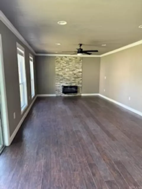 239 W Ingram St, Camden, AR 71701 photo 3