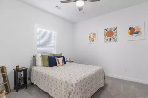 Bedroom - 2912 Ann St, Benton, AR 72015 photo 5 of 9