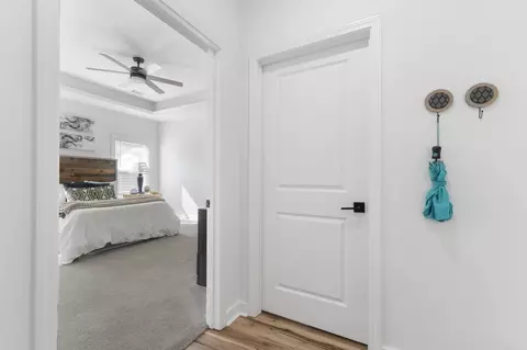 Entry Way - 2912 Ann St, Benton, AR 72015 photo 2 of 2