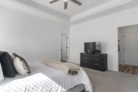 Bedroom - 2912 Ann St, Benton, AR 72015 photo 2 of 9