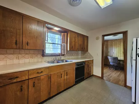 503 Spring St, Marshall, AR 72650 photo 10