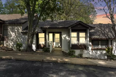 14 Tomisa Ln, Hot Springs Village, AR 71909