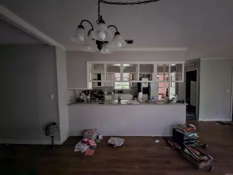 306 Pennington St, Warren, AR 71671 photo 4