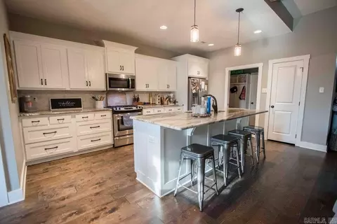 Kitchen - 35 Skylar Cv, Cabot, AR 72023 photo 1 of 1