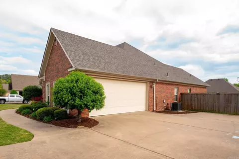 Exterior - 17 Cossatot Cir, Cabot, AR 72023 photo 5 of 6