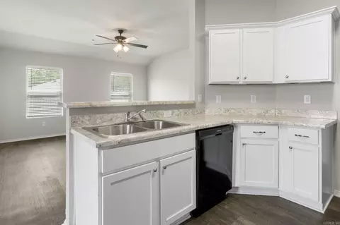 4472 Olympic, Benton, AR 72019 photo 14