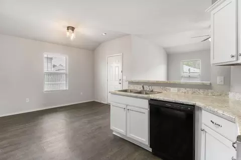 4472 Olympic, Benton, AR 72019 photo 17