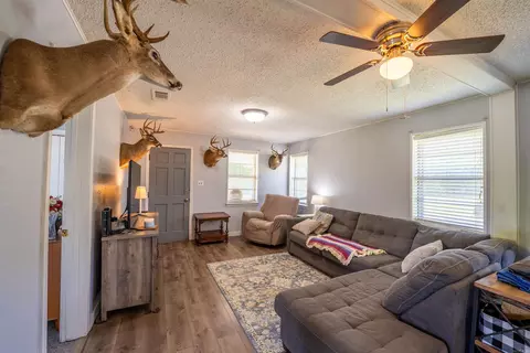 Living - 7918 Hart Rd, Benton, AR 72019 photo 1 of 2