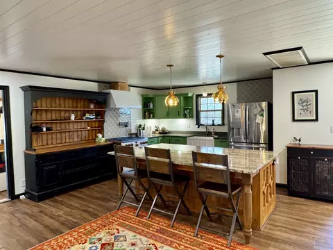 Kitchen - 4367 West Rd, Mount Pleasant, AR 72561 photo 4 of 4