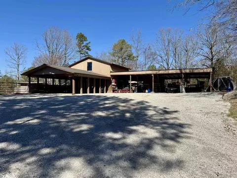 Exterior - 4367 West Rd, Mount Pleasant, AR 72561 photo 2 of 10