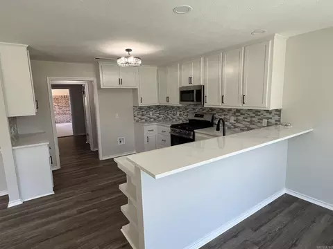 1307 E 48th St, Texarkana, AR 71854 photo 9