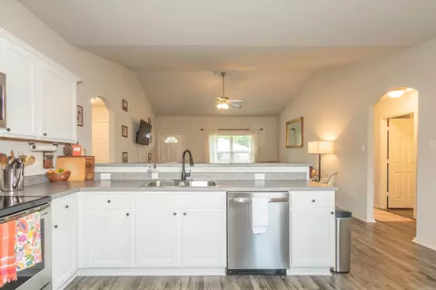 6144 Saddle Hill Dr, Alexander, AR 72002 photo 5