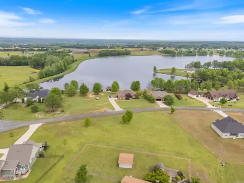 99 Win Meadow Ln, Greenbrier, AR 72058