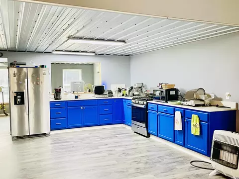 Kitchen - 545 Firehouse Rd, Quitman, AR 72131 photo 2 of 3