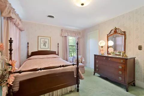 Bedroom - 105 N Holly St, Beebe, AR 72012 photo 2 of 5