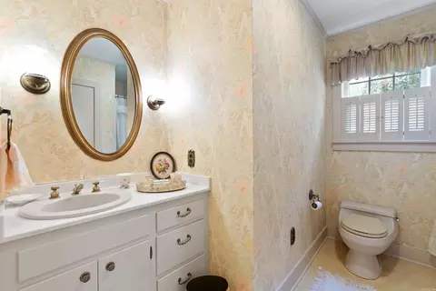 Bath - 105 N Holly St, Beebe, AR 72012 photo 1 of 3