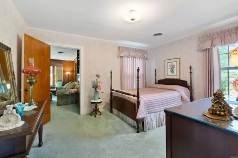 Bedroom - 105 N Holly St, Beebe, AR 72012 photo 1 of 5