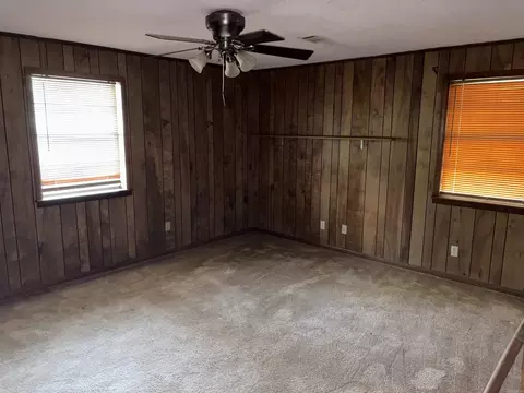 Bedroom - 1504 W 34th Ave, Pine Bluff, AR 71603 photo 5 of 5
