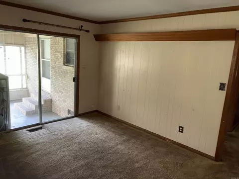Living - 1504 W 34th Ave, Pine Bluff, AR 71603 photo 3 of 3